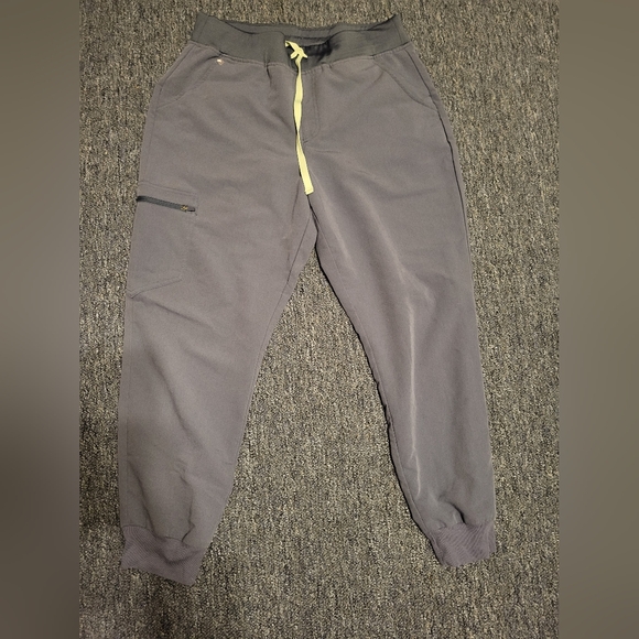 FIGS zamora joggers- large petite- space grey - Picture 1 of 2